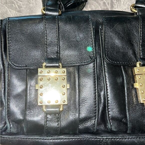 Badgley Mischka Black Leather Handbag with Gold Accents - Picture 5 of 11